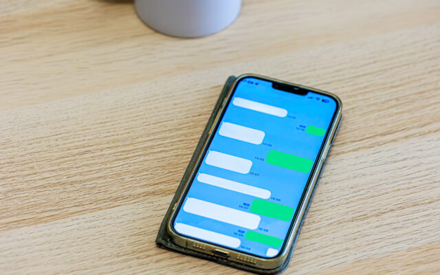スマートフォンのLINE画面