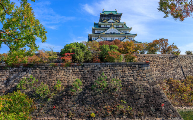 秋の大阪城